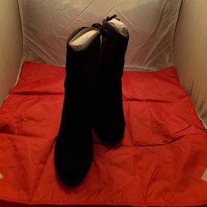 Diba pull on booties 020